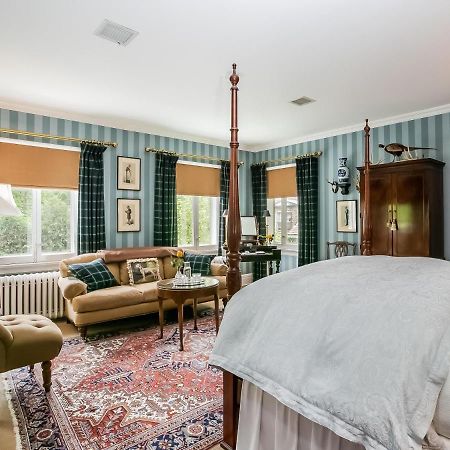 Bishops Hall (Adults Only) Оук Парк Екстериор снимка